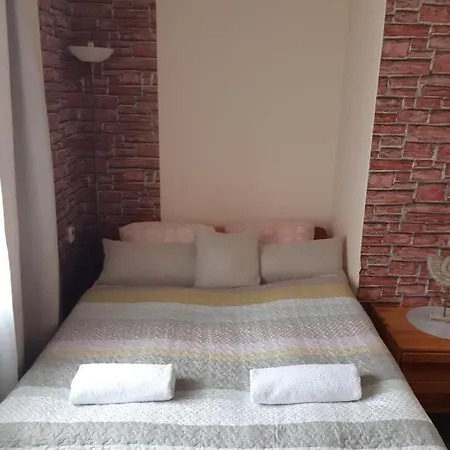 Guest house Happy