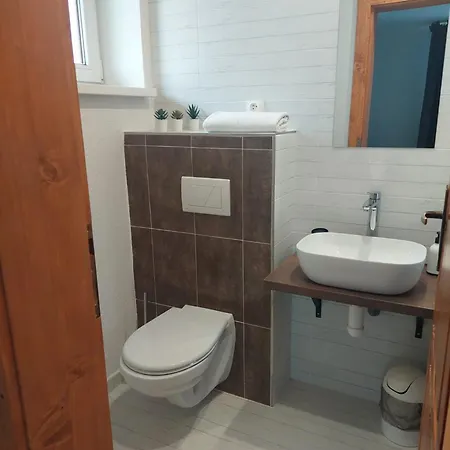 Happy Vel'ka Lomnica